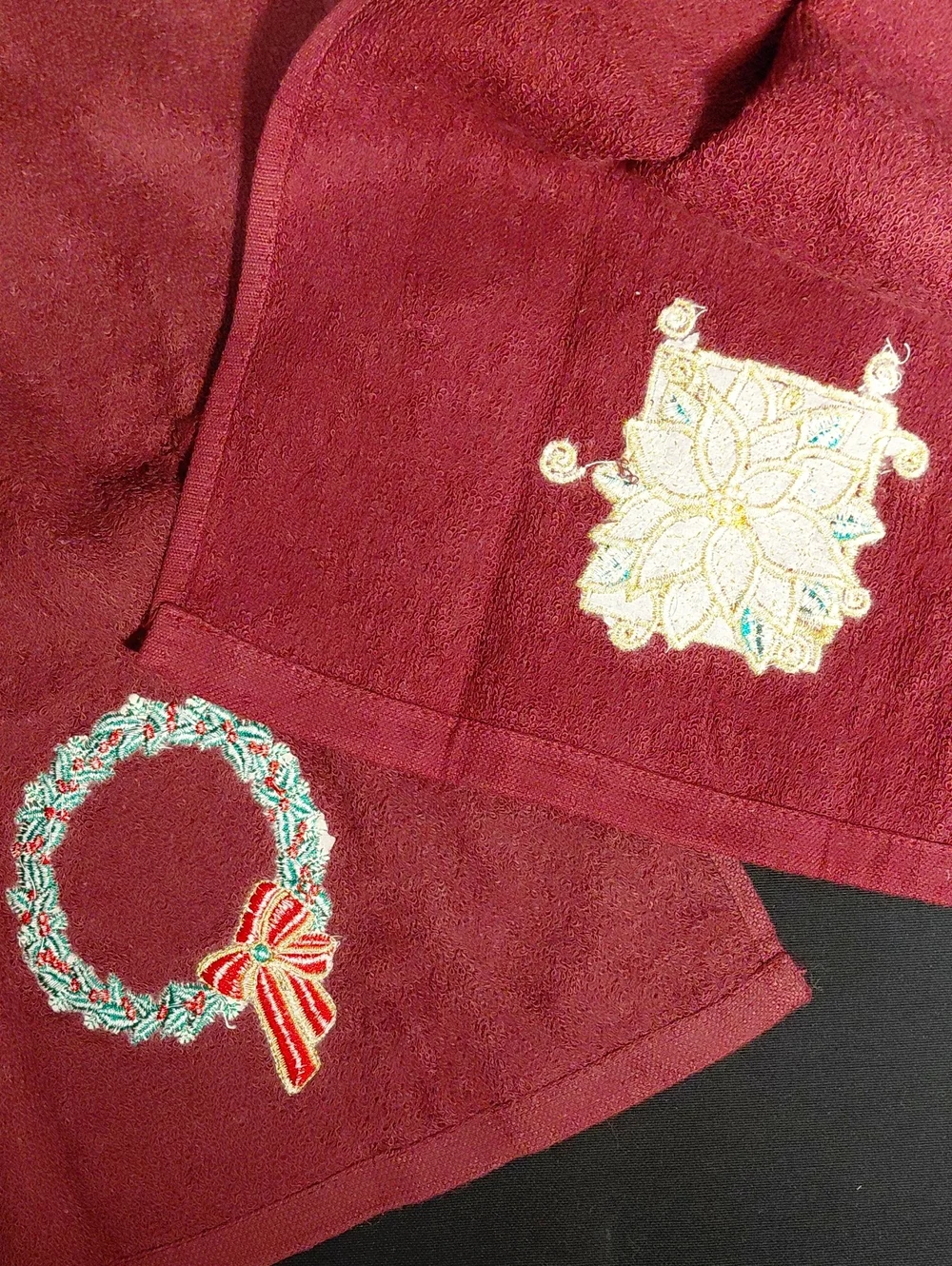 FIGERTIP TOWELS